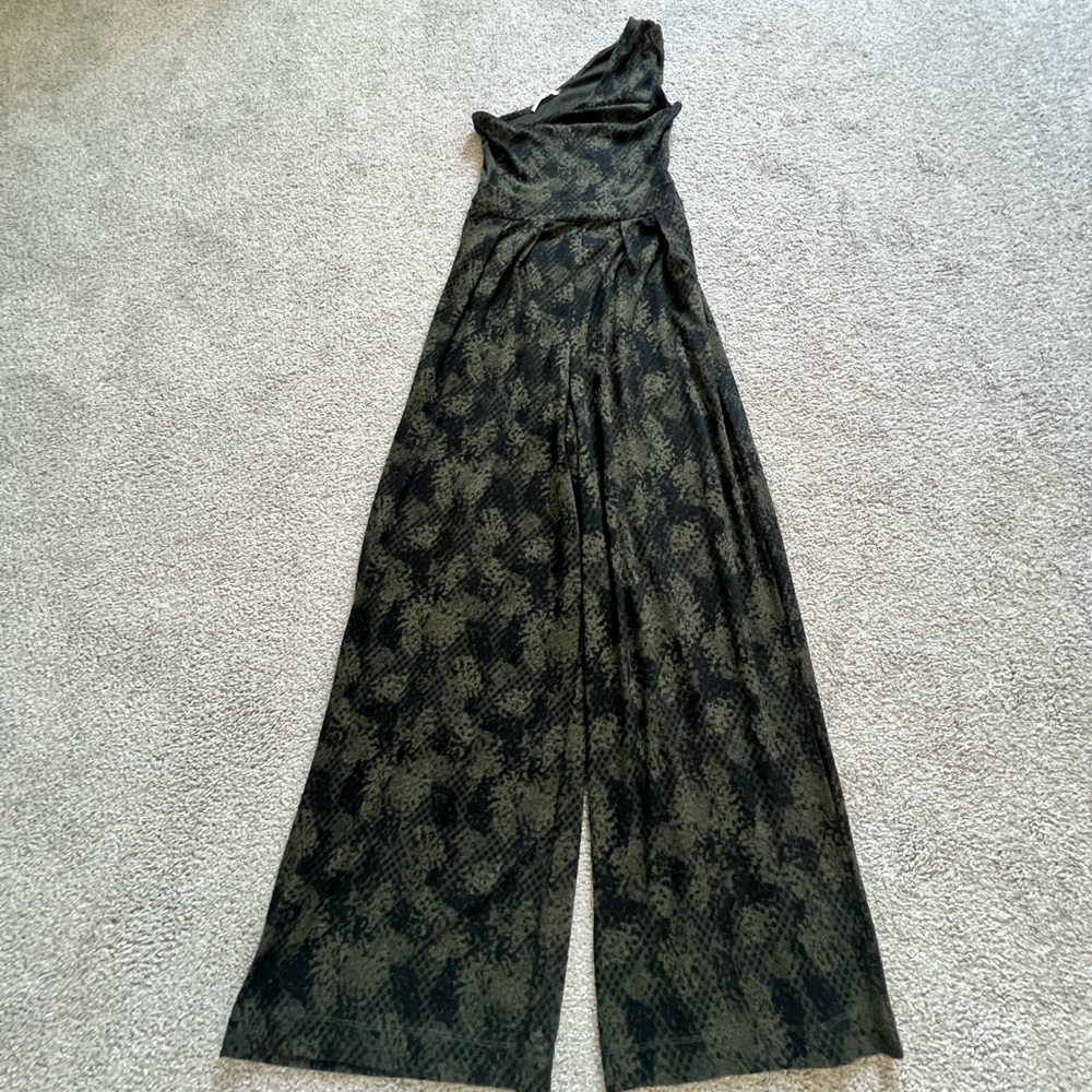 Free people one shoulder jumper